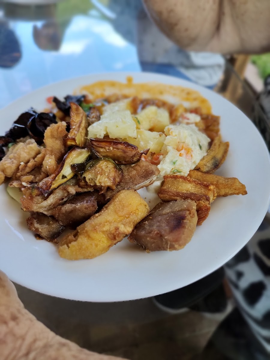 Restaurante Chacara Cantinho Da Roca-7